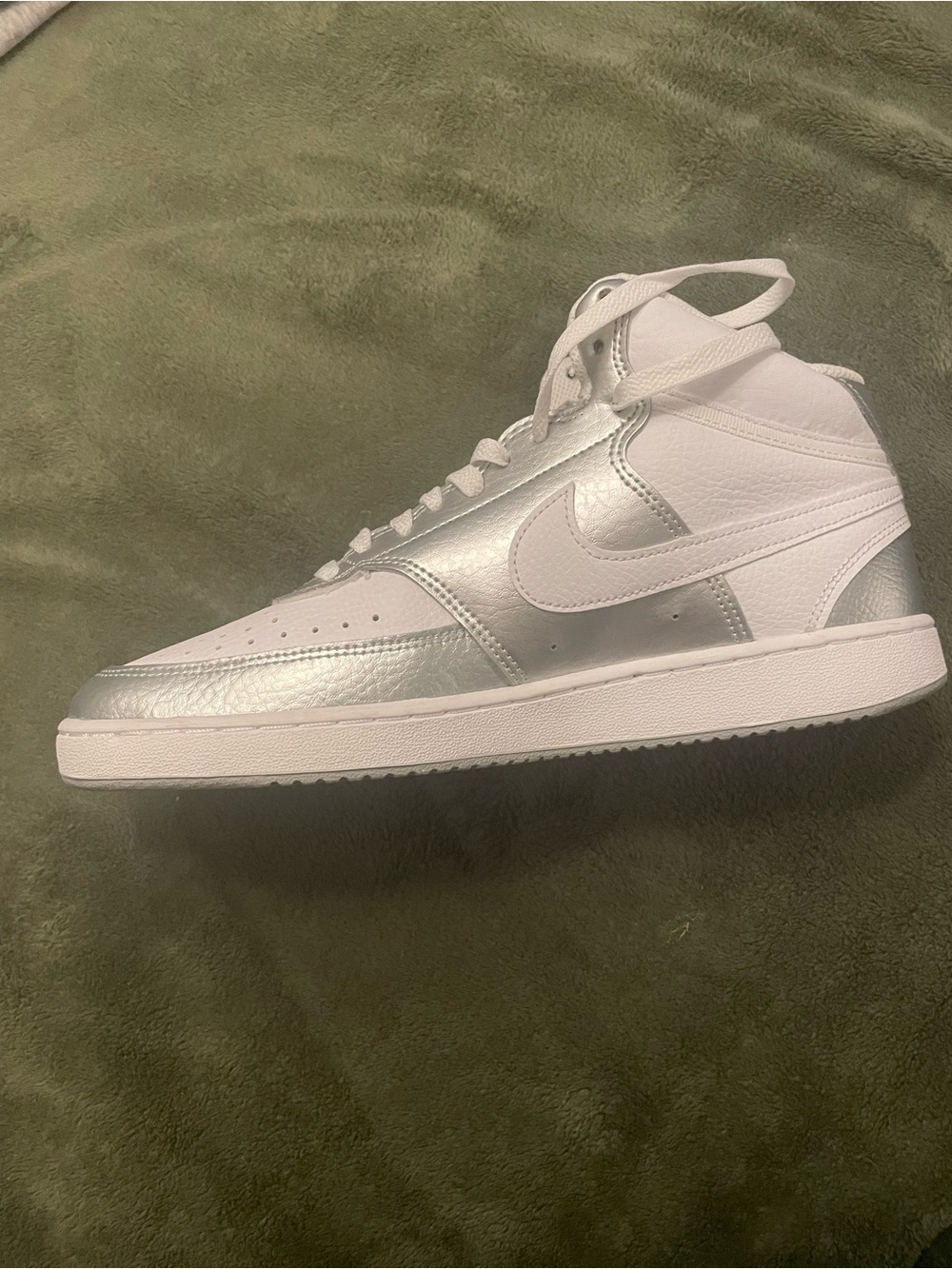 Nike Court Vision Mid Metallic Silver White Men’s 9 / Women’s 10.5